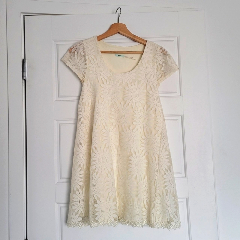 Kimchi Blue babydoll dress